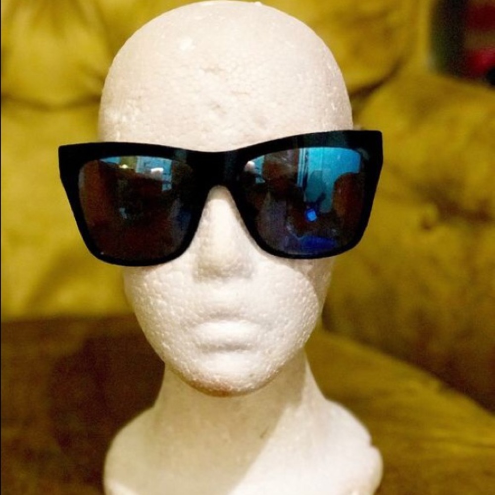 Blue face shades